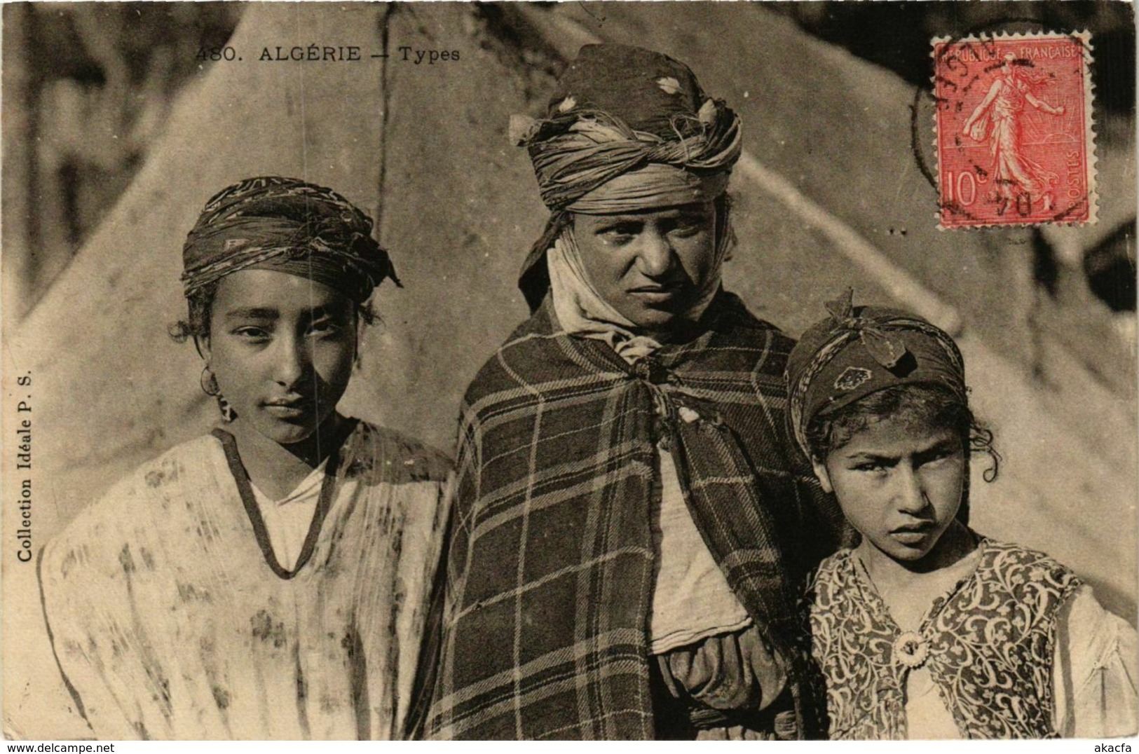 CPA AK Enfants - Types ALGERIE (856452)