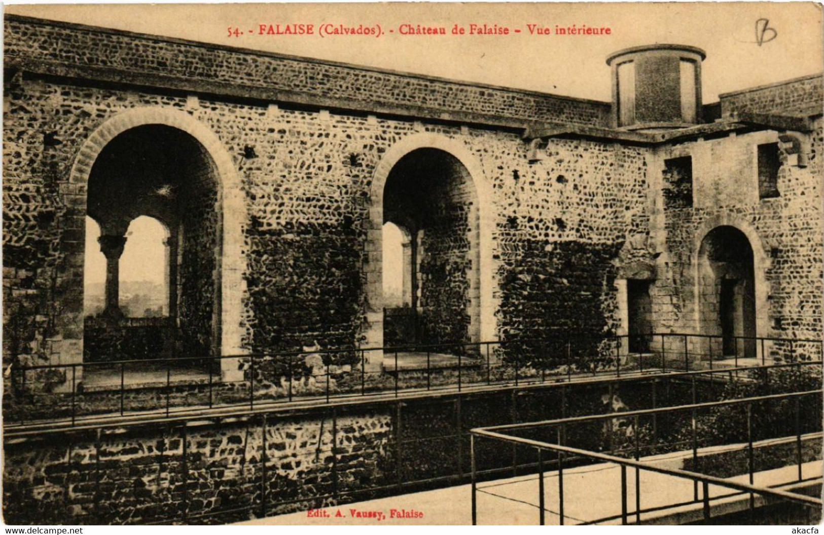 CPA AK FALAISE - Chateau de FALAISE - Vue intérieure (516418)