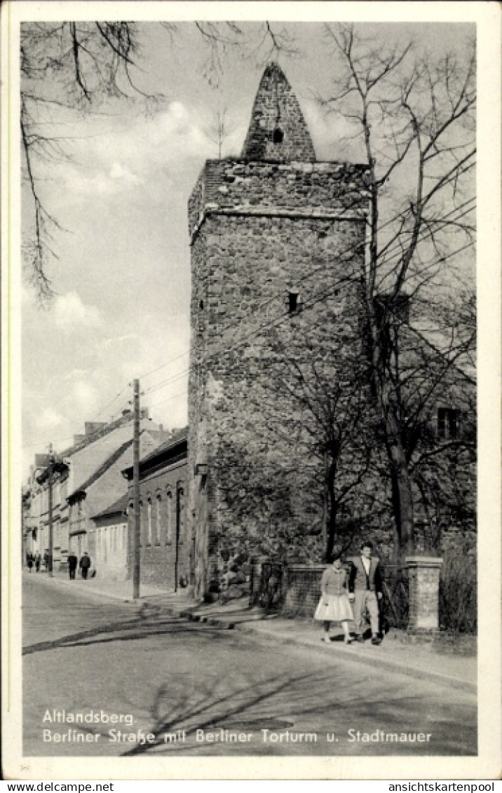 CPA Altlandsberg in der Mark, Berliner Straße, Berliner Torturm, Stadtmauer