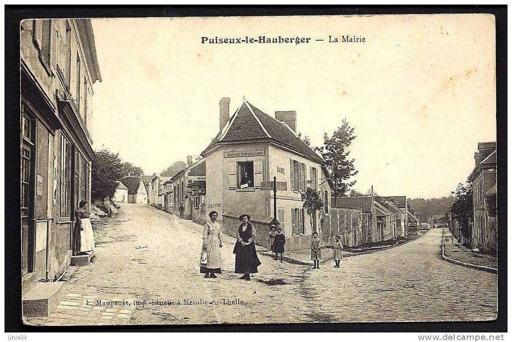 CPA  ANCIENNE- FRANCE- PUISEUX-LE-HAUBERGER (60)- LA MAIRIE DEVANT A DROITE L'ECOLE A GAUCHE- BELLE ANIMATION GROS PLAN-