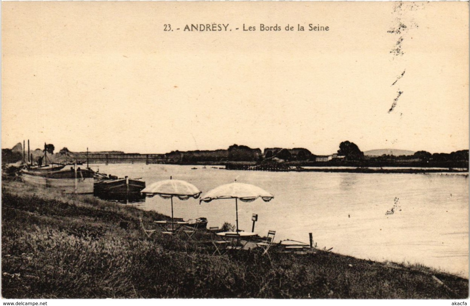 CPA ANDRESY - Les Bords de la SEINE (102782)