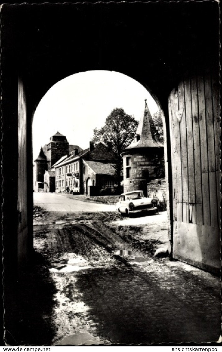 CPA Anthisnes Wallonien Lüttich, St. Laurent et la tourette, l'entrée de la ferme