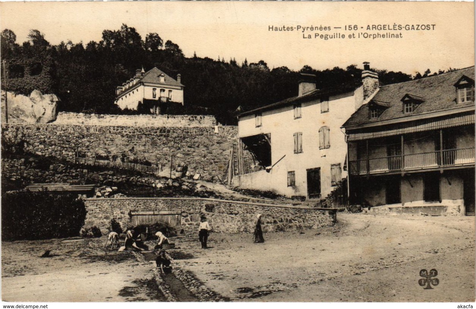 CPA ARGELES-GAZOST La peguille et l'Orphelinat (110034)