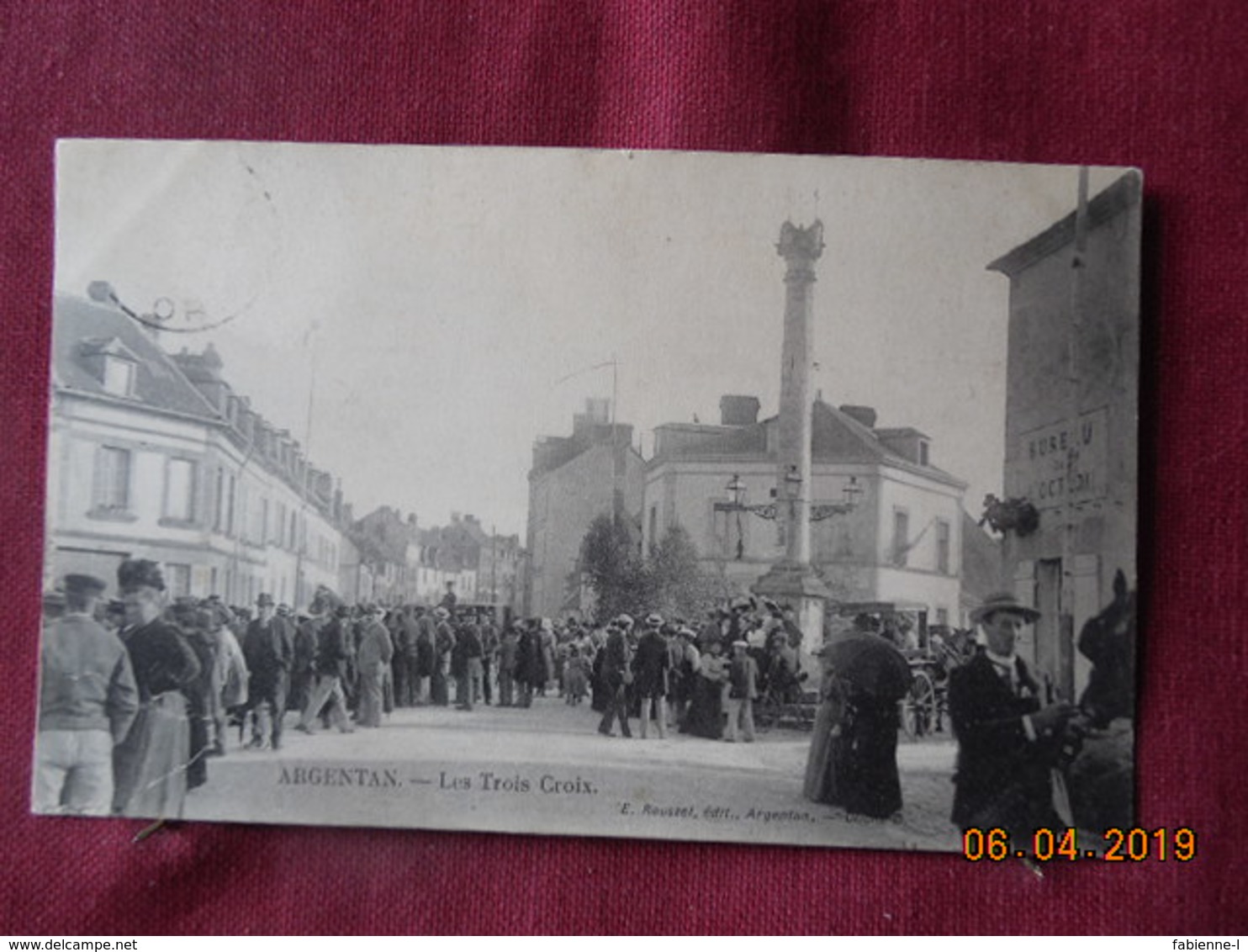 CPA - Argentan - Les Trois Croix