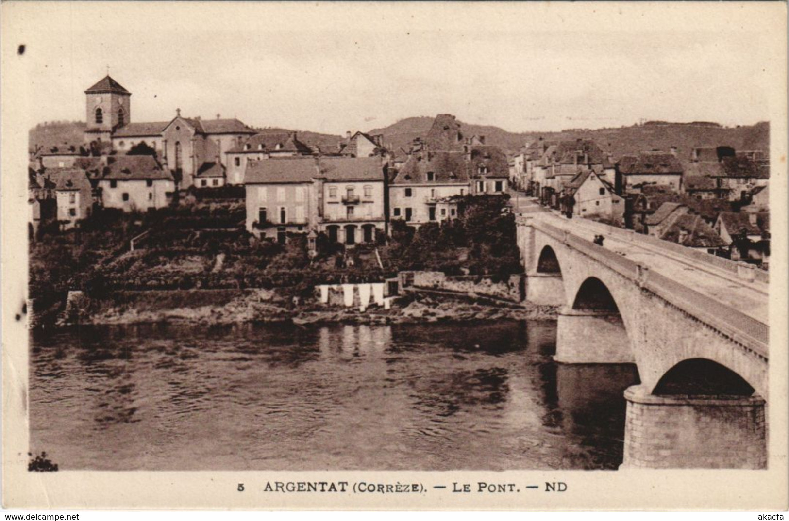 CPA Argentat Le Pont FRANCE (1051112)