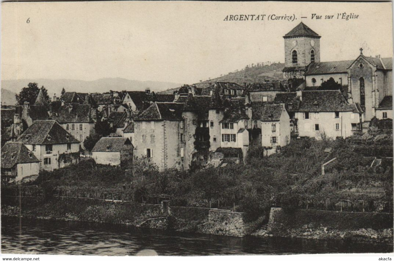 CPA Argentat Vue sur l'Eglise FRANCE (1051110)