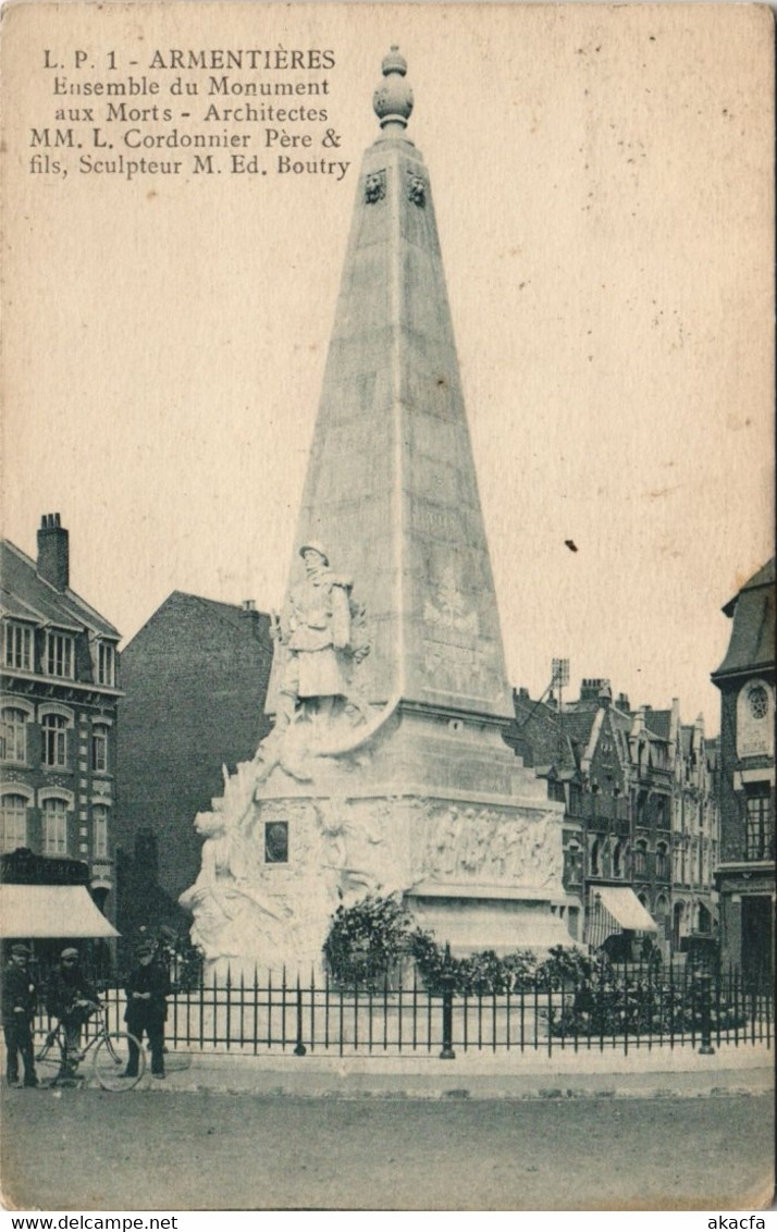 CPA ARMENTIERES - Ensemble du Monument (142042)