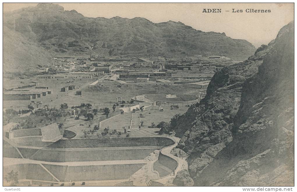 ( CPA ASIE )  YÉMEN  /  ADEN  - Les Citernes  -