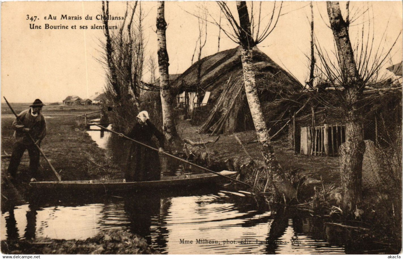 CPA Au Marais du CHALLANS - Une Bourine et ses alenteurs (297640)