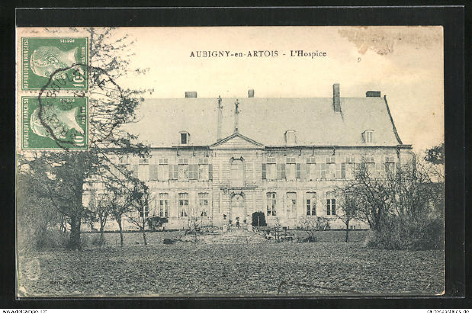 CPA Aubigny-en-Artois, L`Hospice