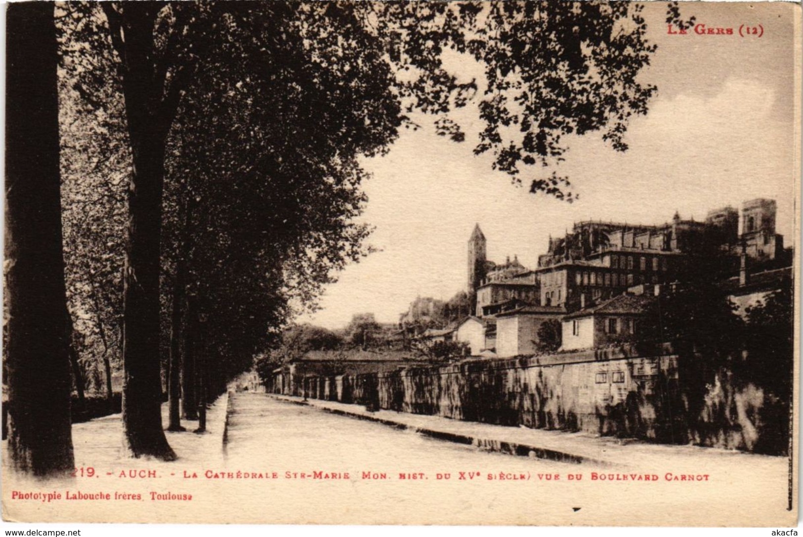 CPA AUCH - La Cathedrale Ste-Maire (108101)