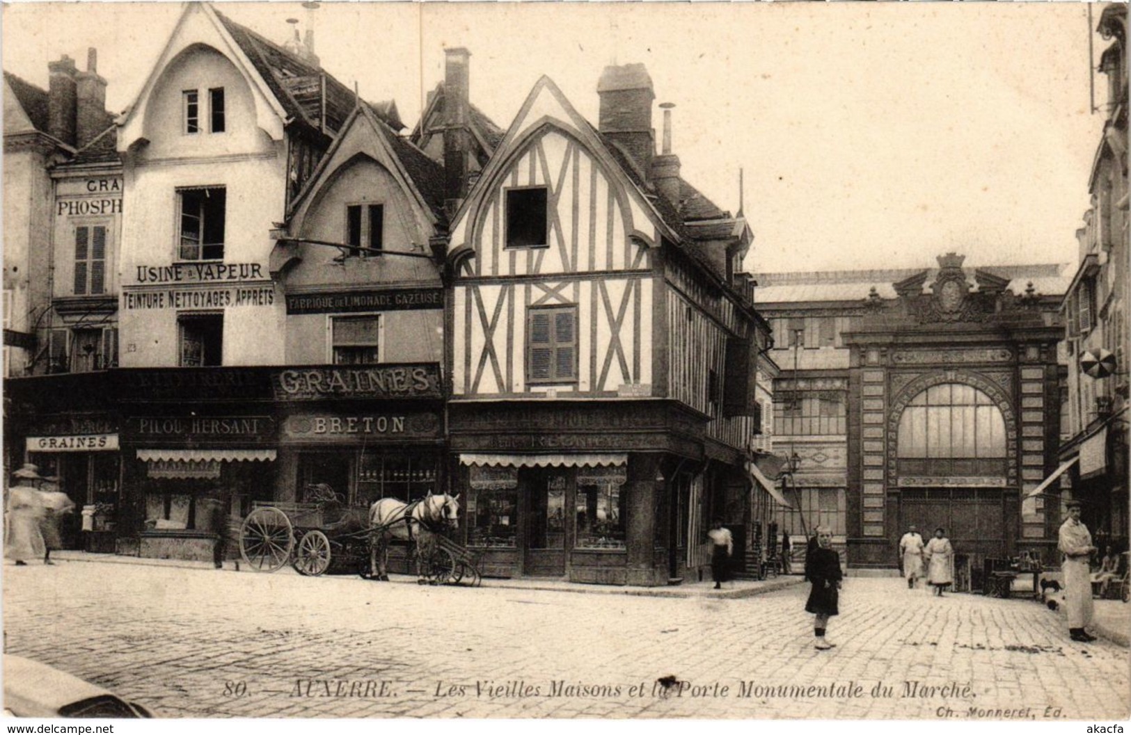 CPA AUXERRE - Les Vieilles Maisons (108544)