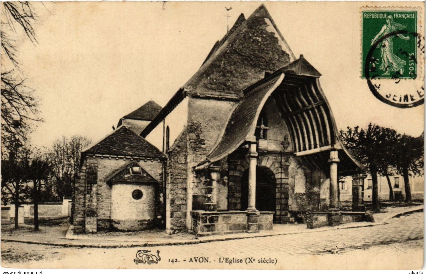 CPA AVON - L'Église (X. siecle) (249872)