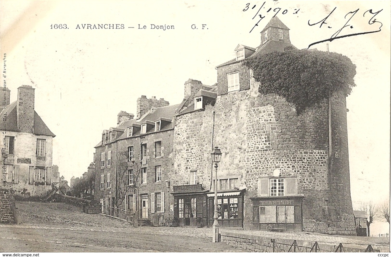 CPA Avranches Le Donjon