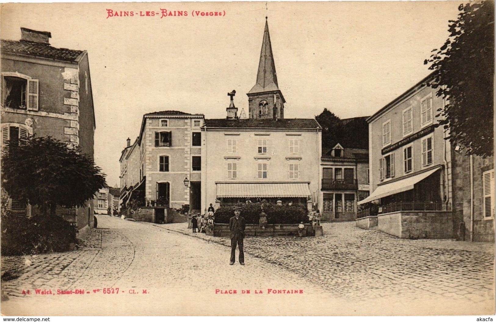 CPA BAINS-les-BAINS - Place de la Fontaine (184668)