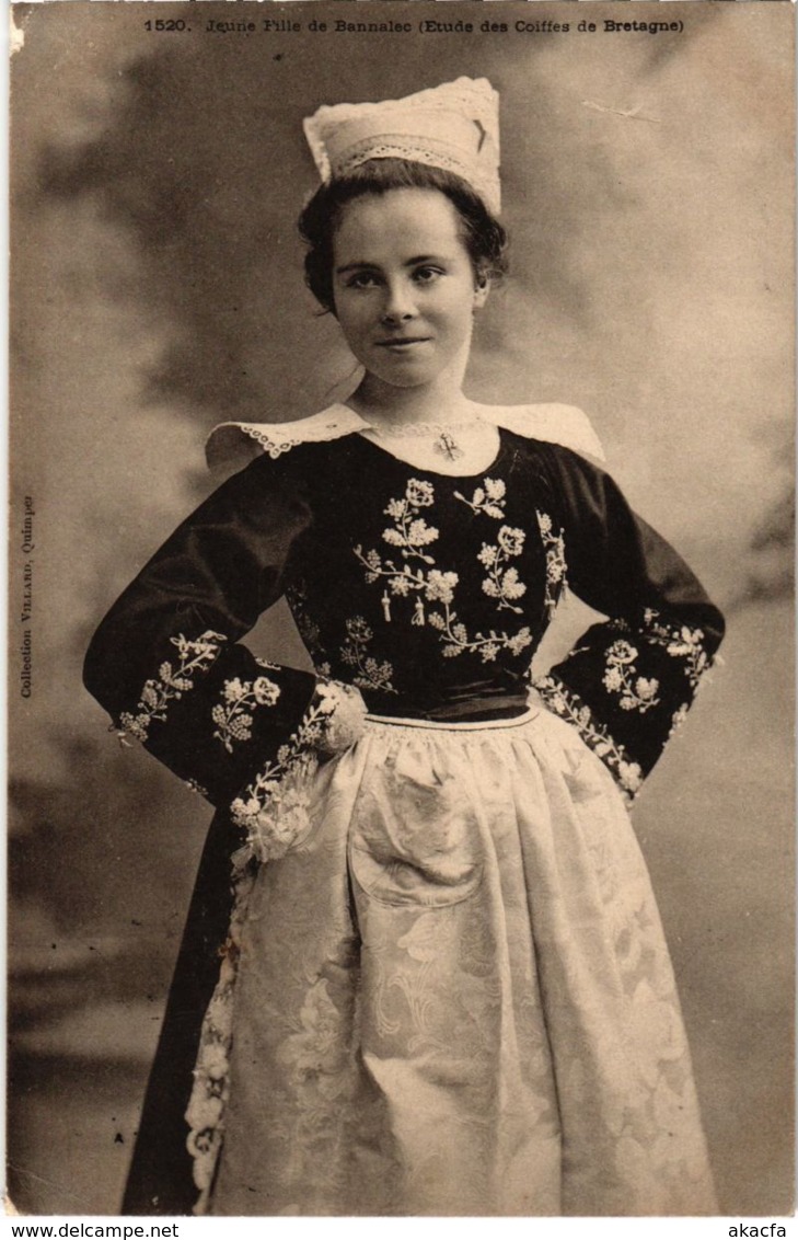 CPA Bannalec- Jeune fille FRANCE (1025536)