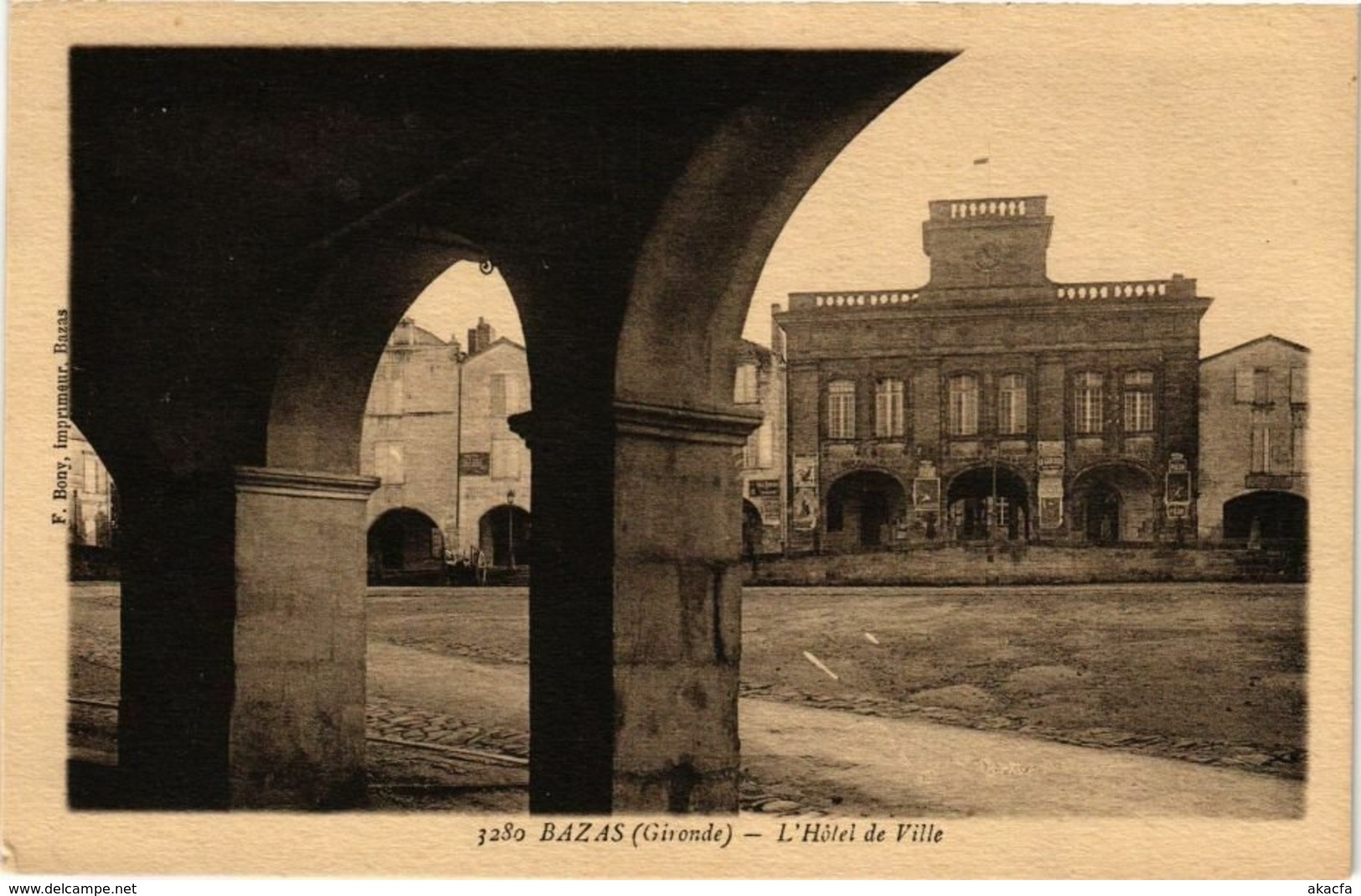 CPA BAZAS (Gironde) - L'Hotel de Ville (229782)