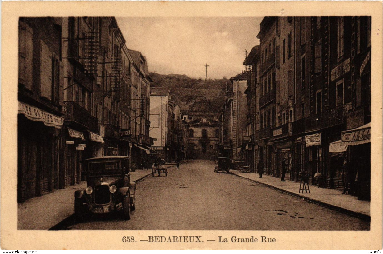 CPA Bedarieux - La Grande Rue (357208)