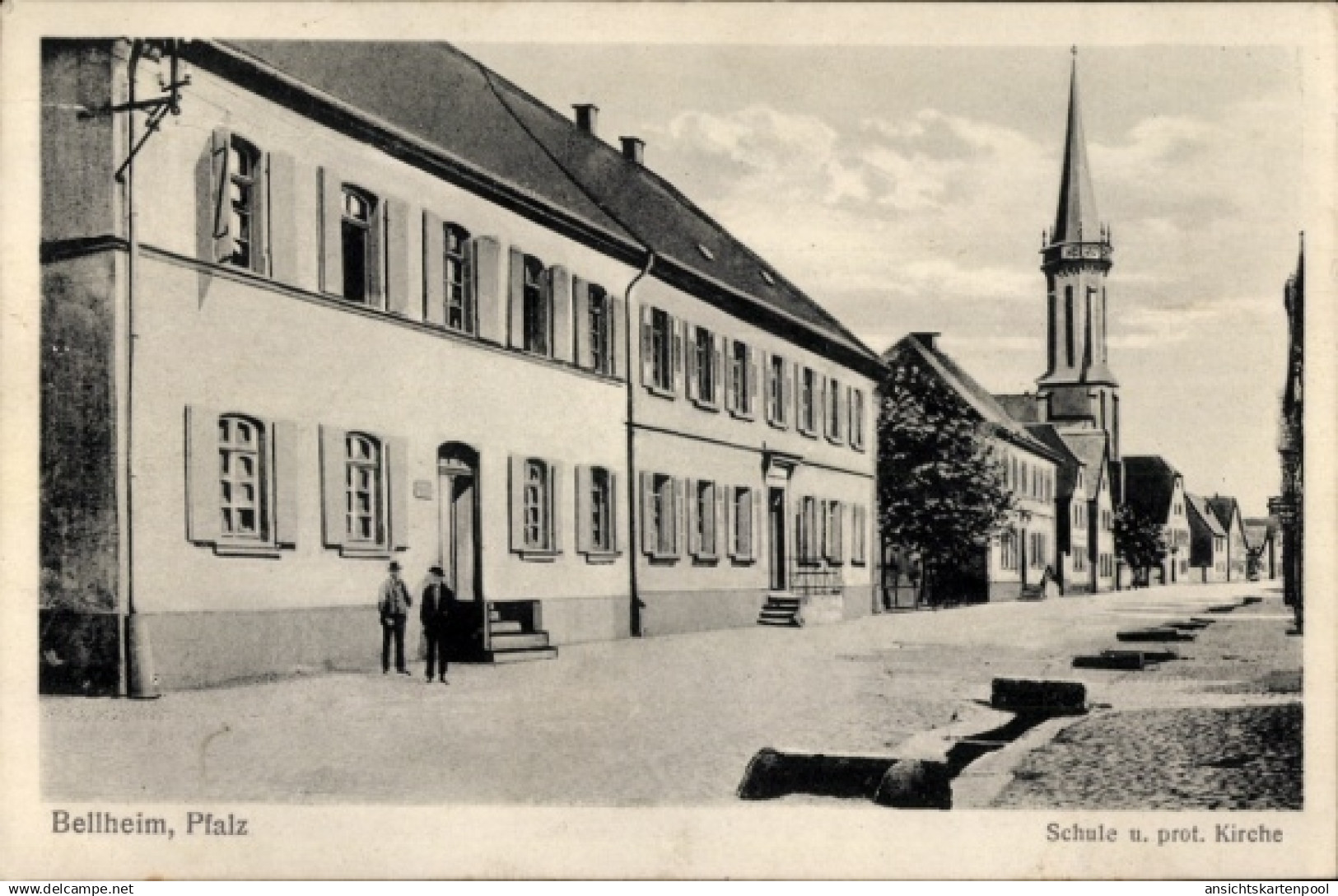 CPA Bellheim in der Pfalz, Schule und prot. Kirche