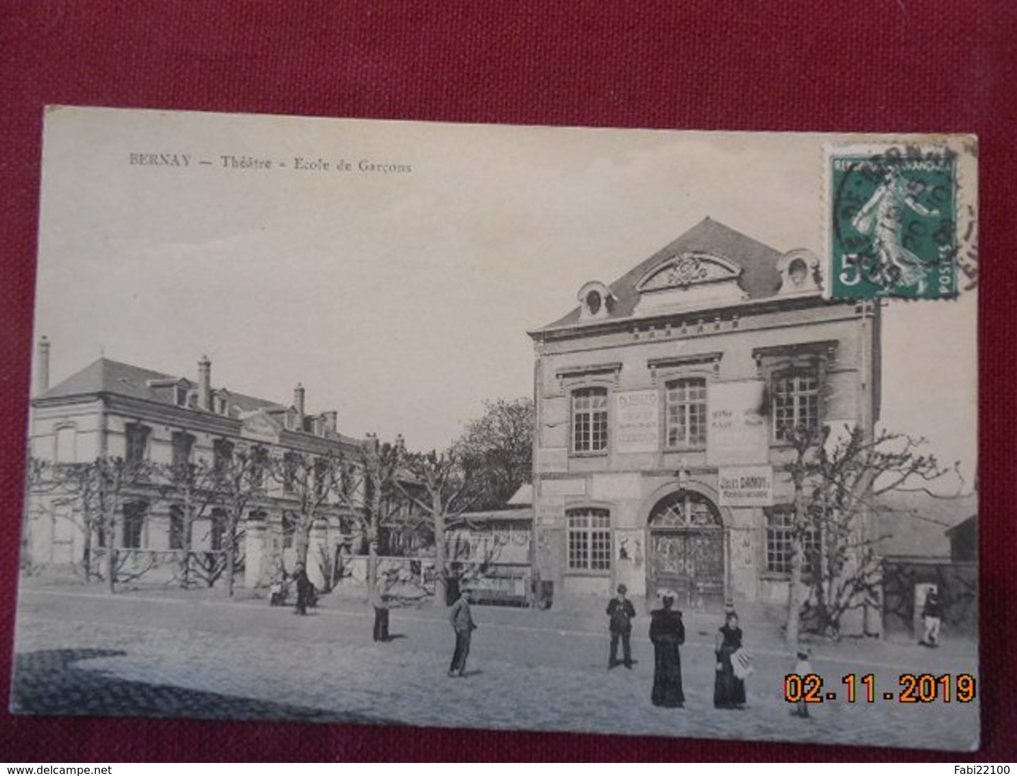 CPA - Bernay - Théâtre - Ecole de Garçons