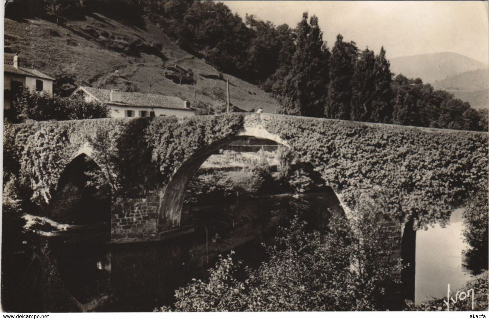 CPA BIDARRAY Le Pont Romain (1164062)