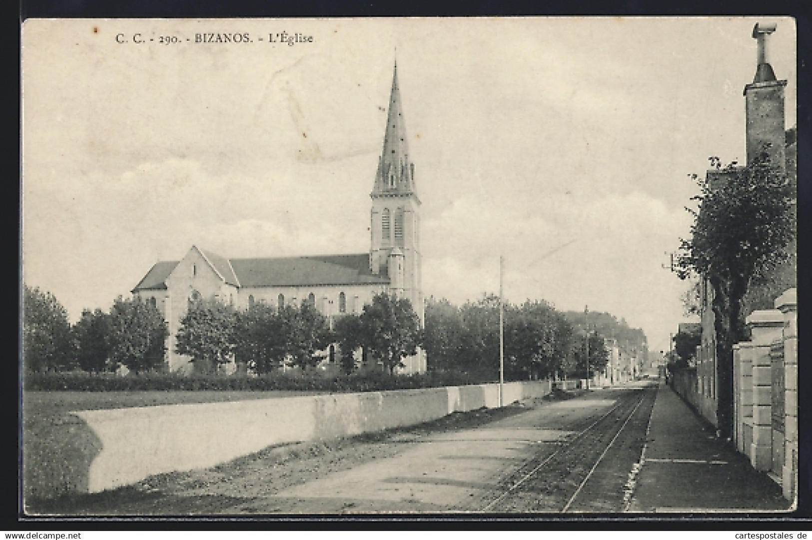 CPA Bizanos, L`Église