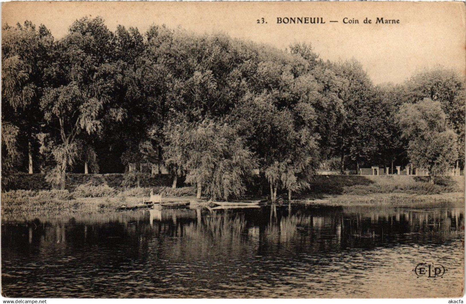 CPA BONNEUIL-sur-MARNE Coin de Marne (1352363)