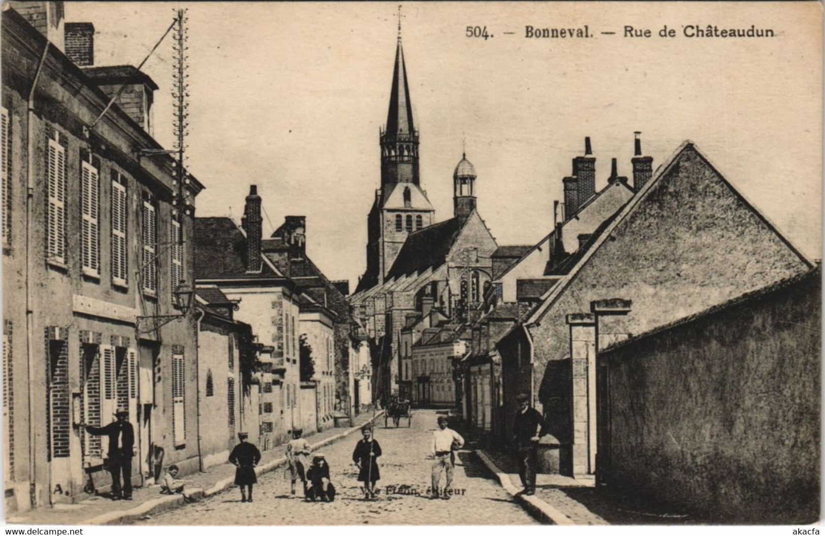 CPA BONNEVAL - Rue de CHATEAUDUN (33845)