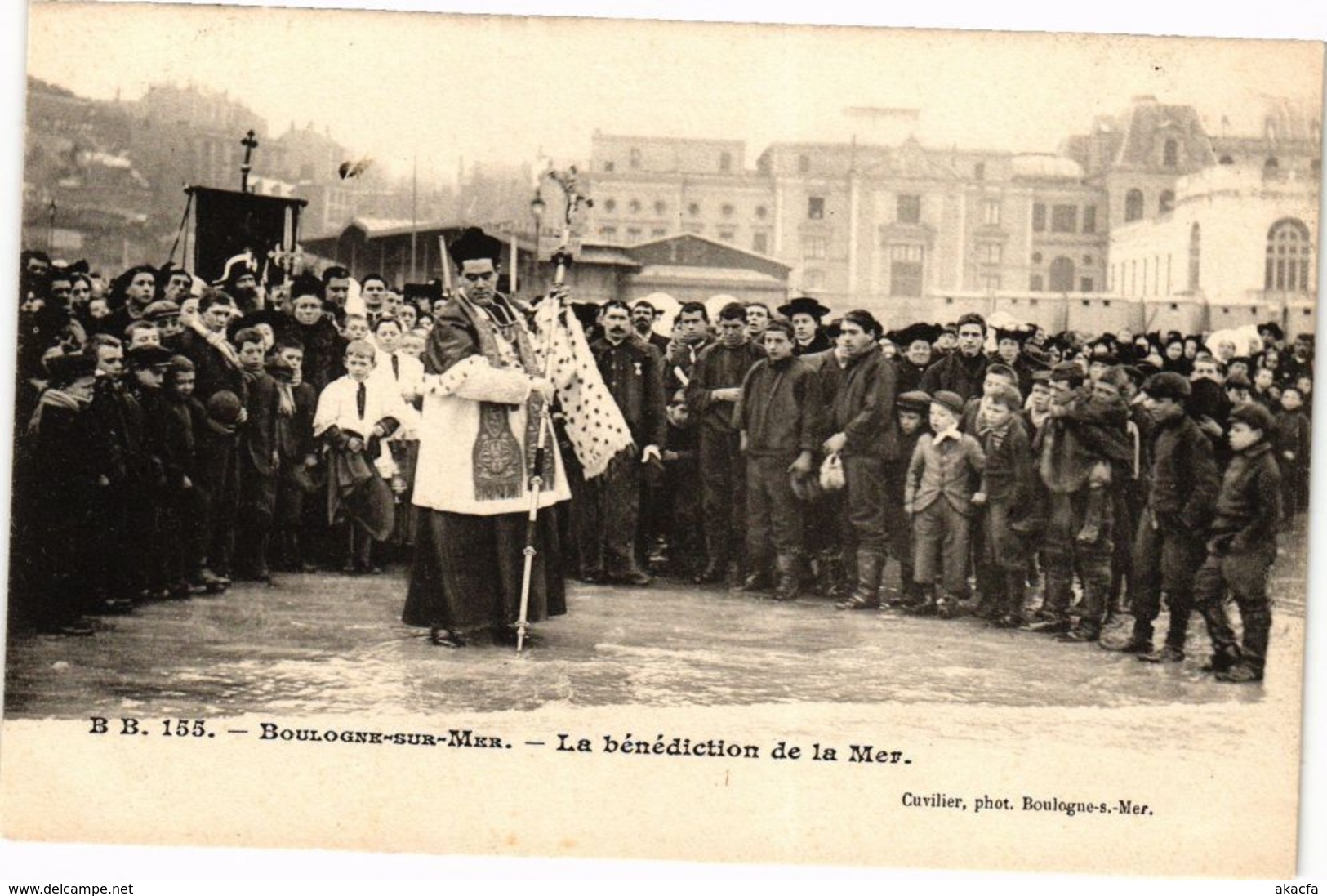 CPA BOULOGNE-sur-MER - La Bernediction de la mer (196320)