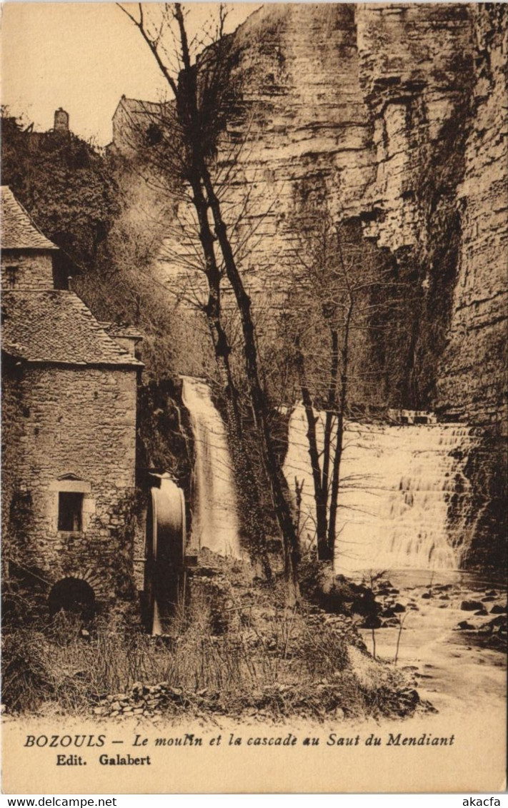 CPA BOZOULS - Le moulin et la cascade au Saut du Mendiant (133191)