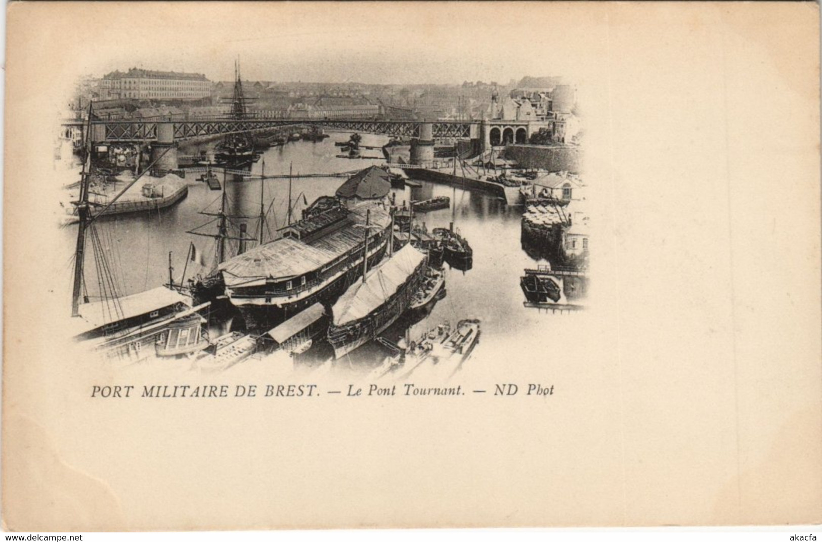 CPA BREST - Port Militaire de BREST - Le Pont Tournant (143804)