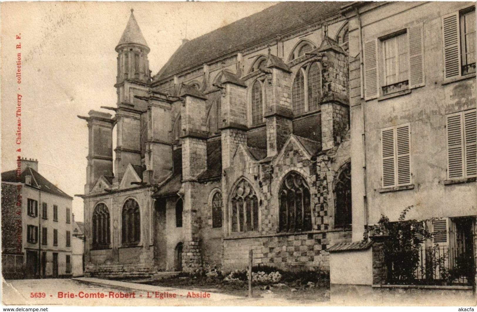 CPA BRIE-COMTE-ROBERT - L'Église - Abside (292714)