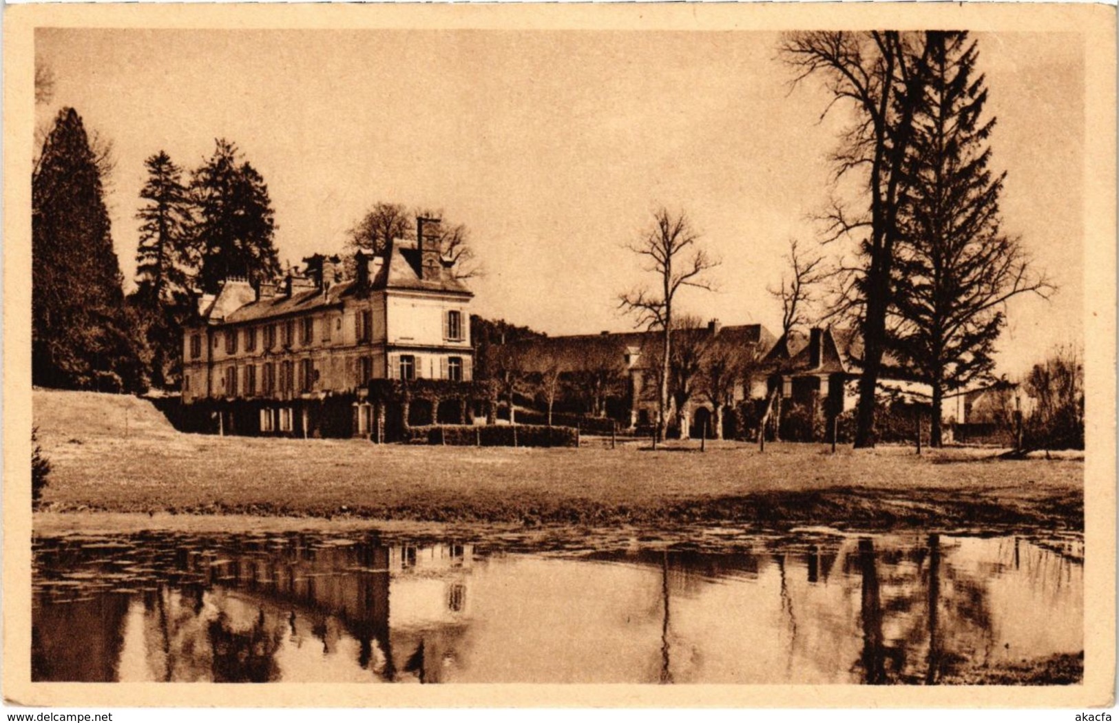 CPA BRUEIL-en-VEXIN - Chateau de Seraincourt (102768)