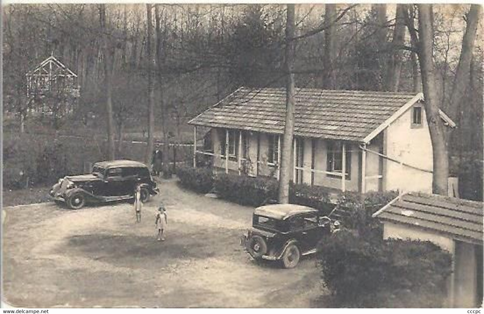 CPA Butry Plage par Auvers sur Oise "Au Père Goujon" - très anciennes automobiles