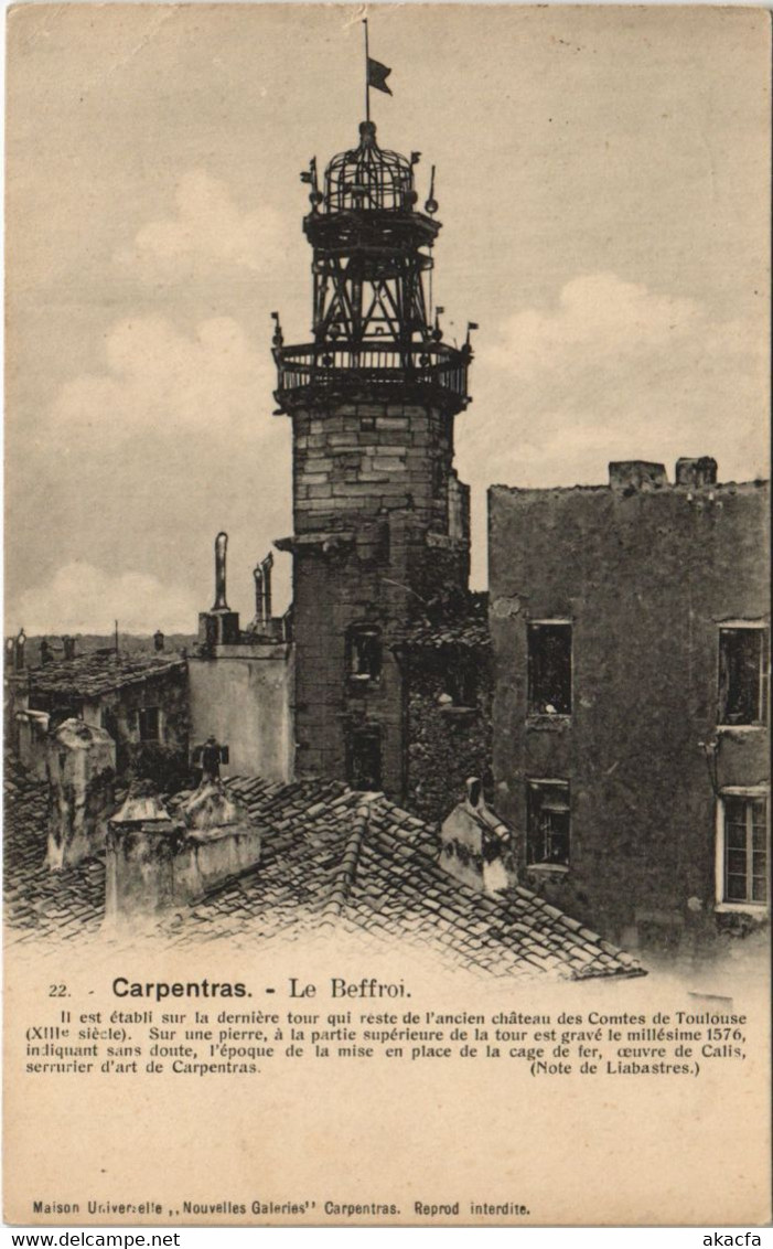 CPA CARPENTRAS Le Beffroi (1086552)