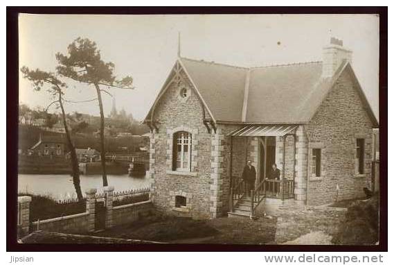 Cpa carte photo du 22 Trédarzec Tréguier au-dessus de l´ancien pont cachet photographe Mahe Huard Tréguier G1