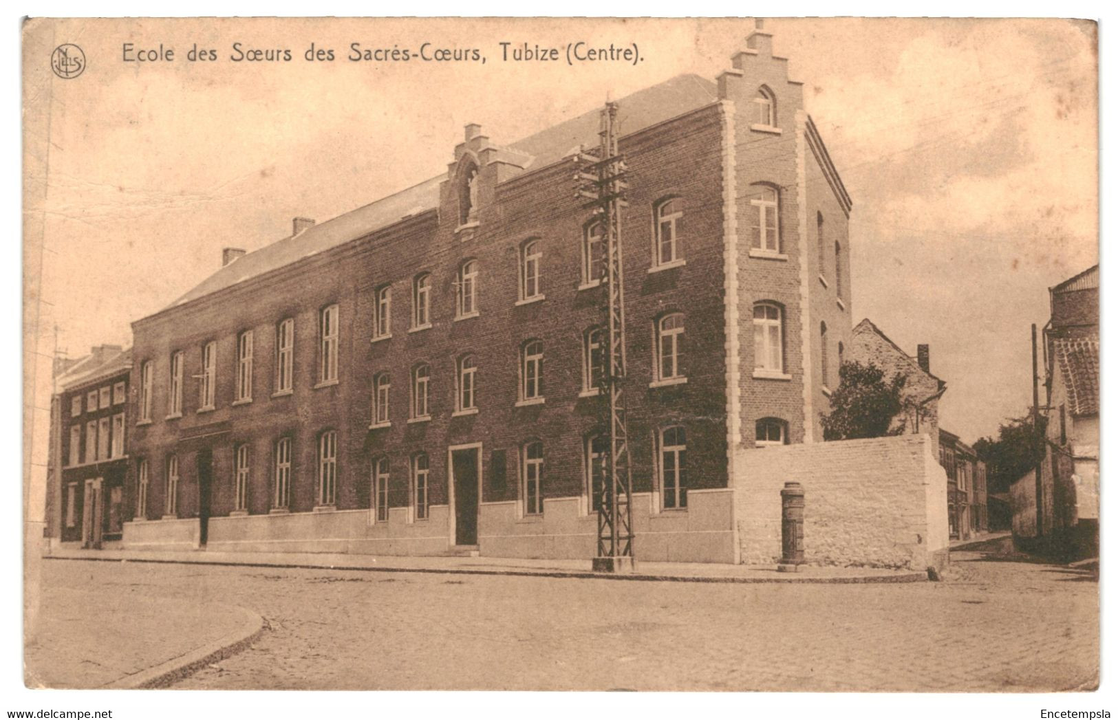 CPA-Carte Postale-Belgique  Tubize Ecole des Sœurs des Sacré Cœur rue de Mons  VM36050