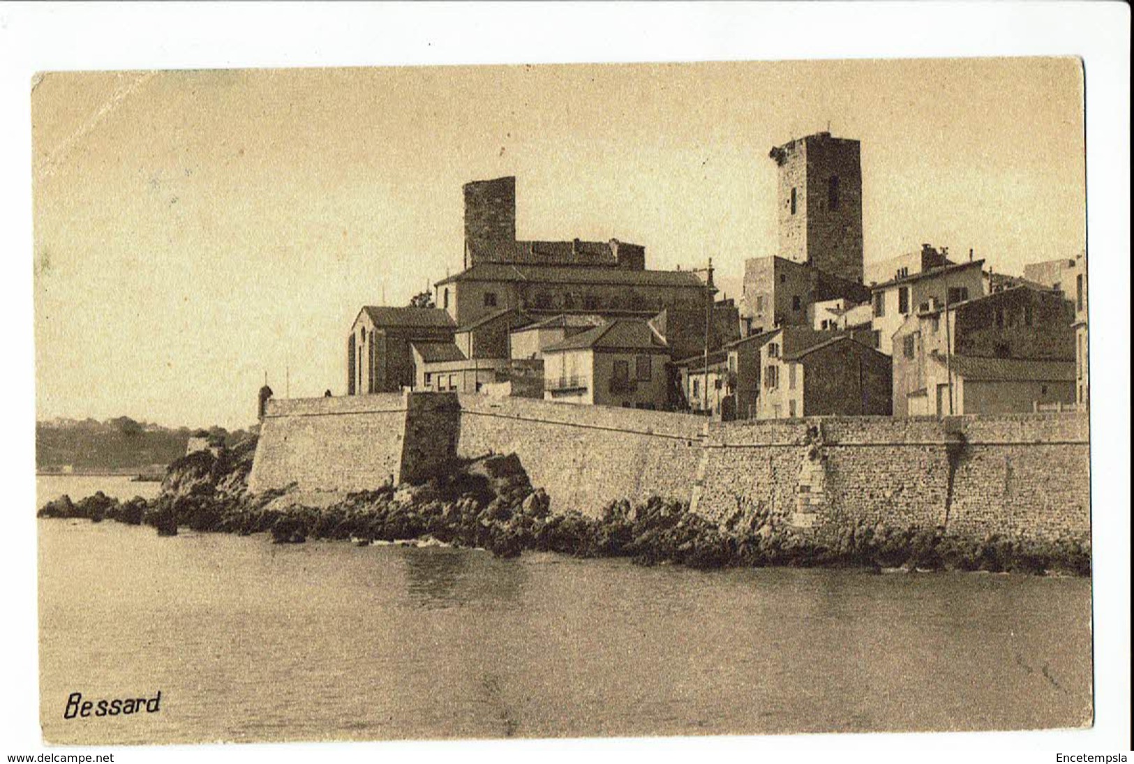 CPA Carte Postale - FRANCE - Antibes - Les Remparts -  S 2461