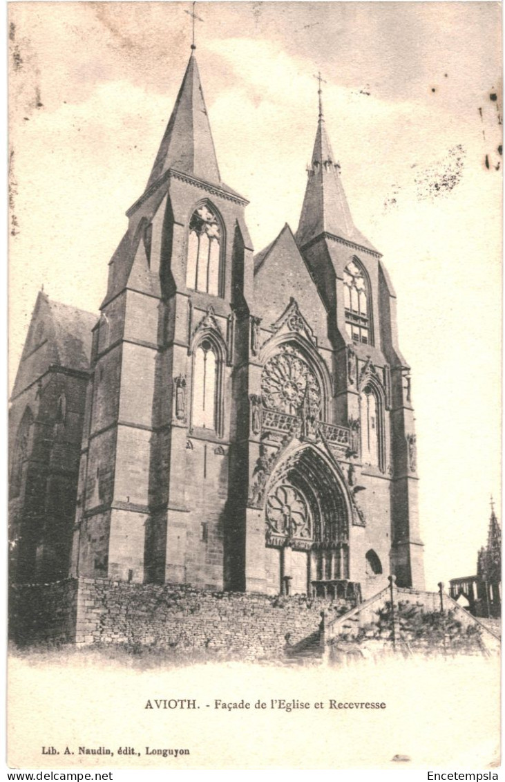 CPA Carte Postale France Avioth Façade de l'église et Recevresse  début 1900 VM76252