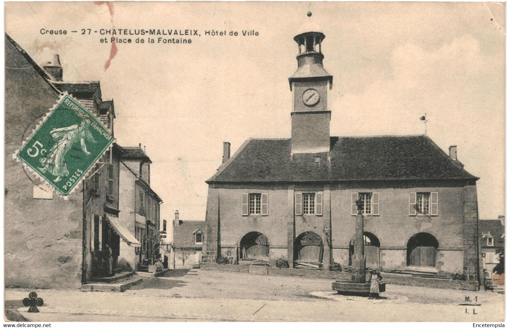 CPA-Carte Postale France  Chatelus Malvaleix  Hôtel de Ville Place de la Fontaine 1925  VM55647