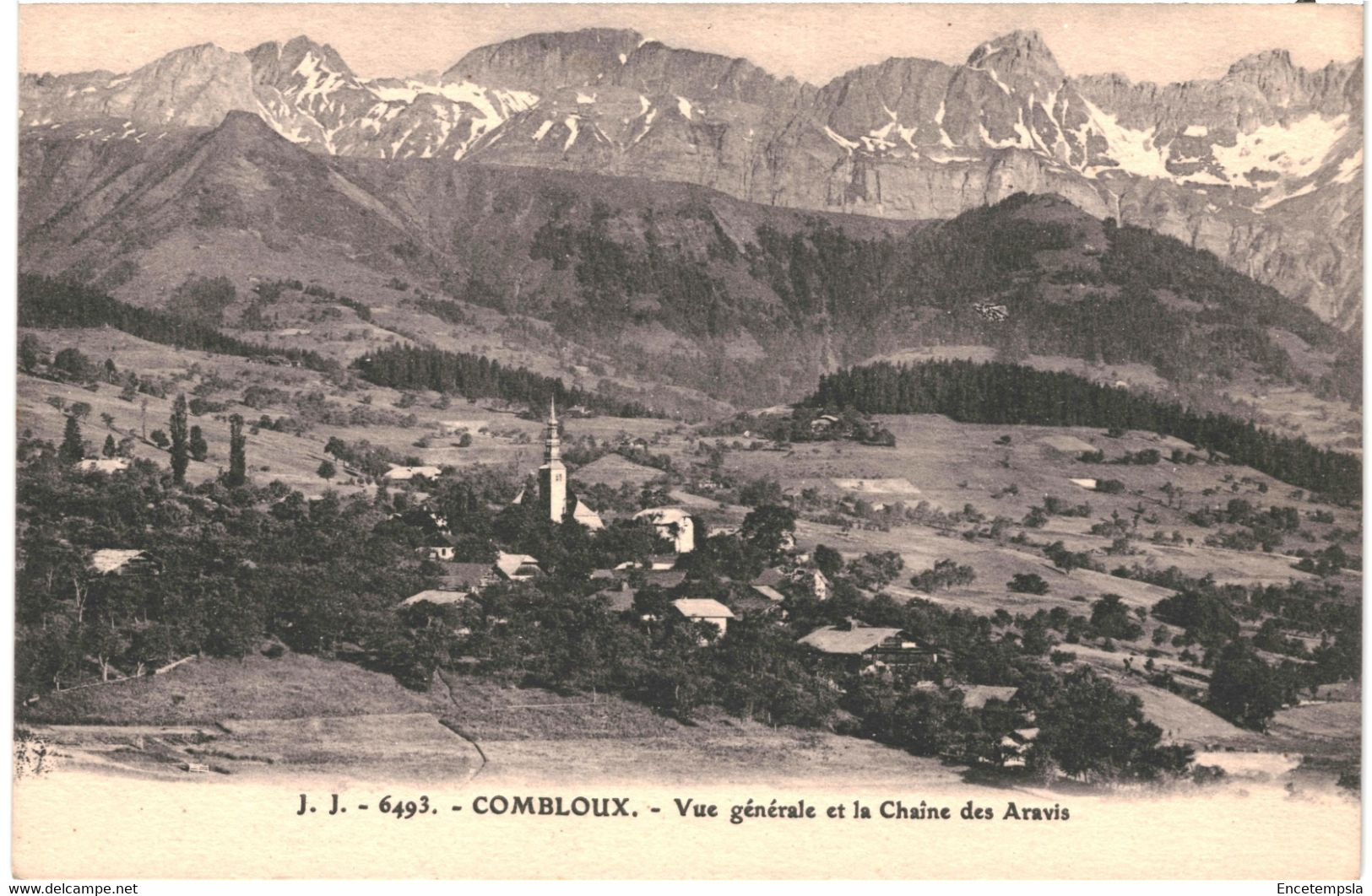 CPA  Carte postale France Combloux  Vue générale et chaîne des Aravis  VM636224