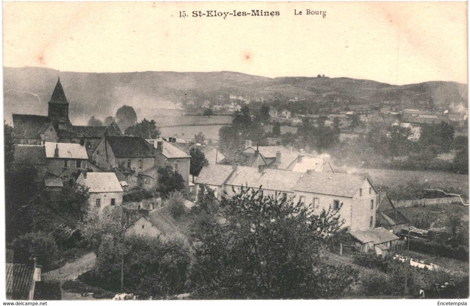 CPA-Carte Postale  France Saint-Éloy-les-Mines   Le Bourg  VM54166