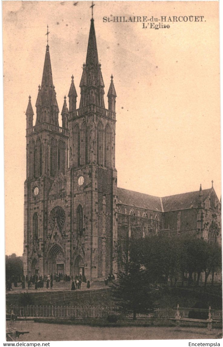 CPA Carte Postale France  Saint-Hilaire-du-Harcouët  L'église   VM78050