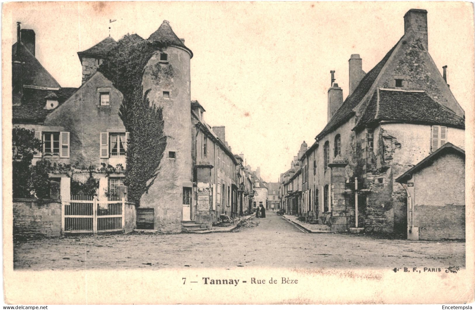 CPA Carte Postale France Tannay Rue de Bèze   VM76556ok