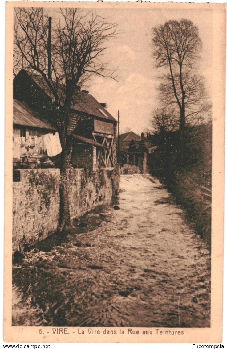 CPA Carte Postale France Vire La Vire dans la rue aux teintures  VM77699