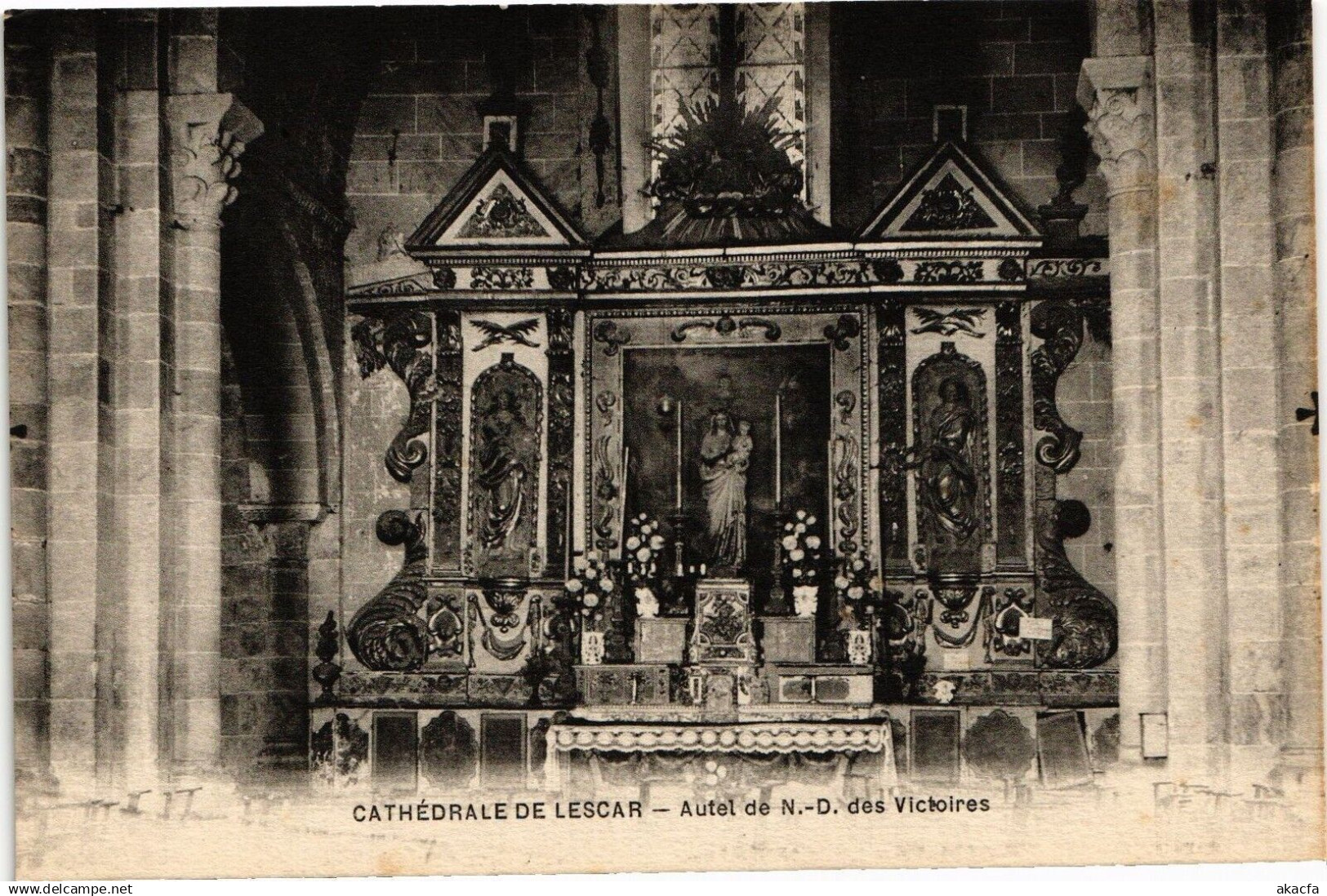 CPA Cathedrale de LESCAR - Autel de N.-D. des Victoires (163408)