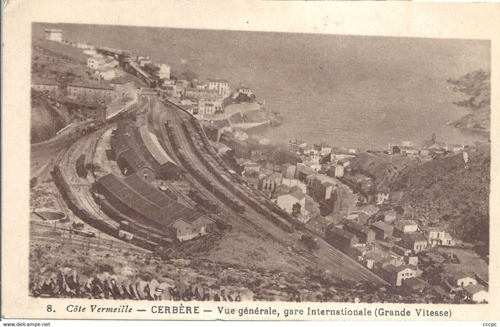 CPA Cerbère vue générale Gare Internationale