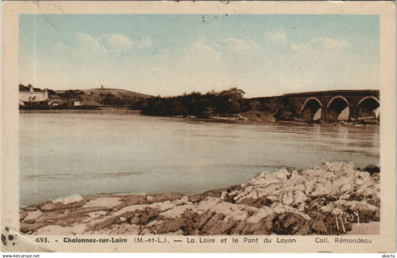 CPA CHALONNES-sur-LOIRE La Loire et le Pont du Layon (1164133)