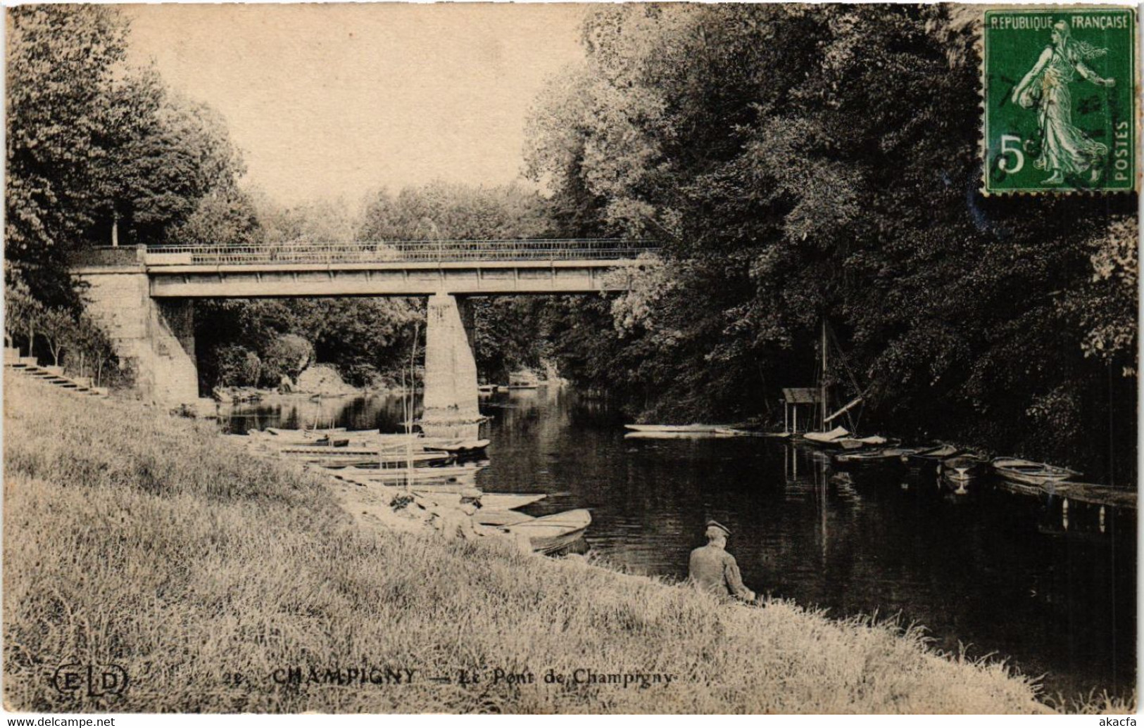 CPA CHAMPIGNY Le Pont de CHAMPIGNY (491182)