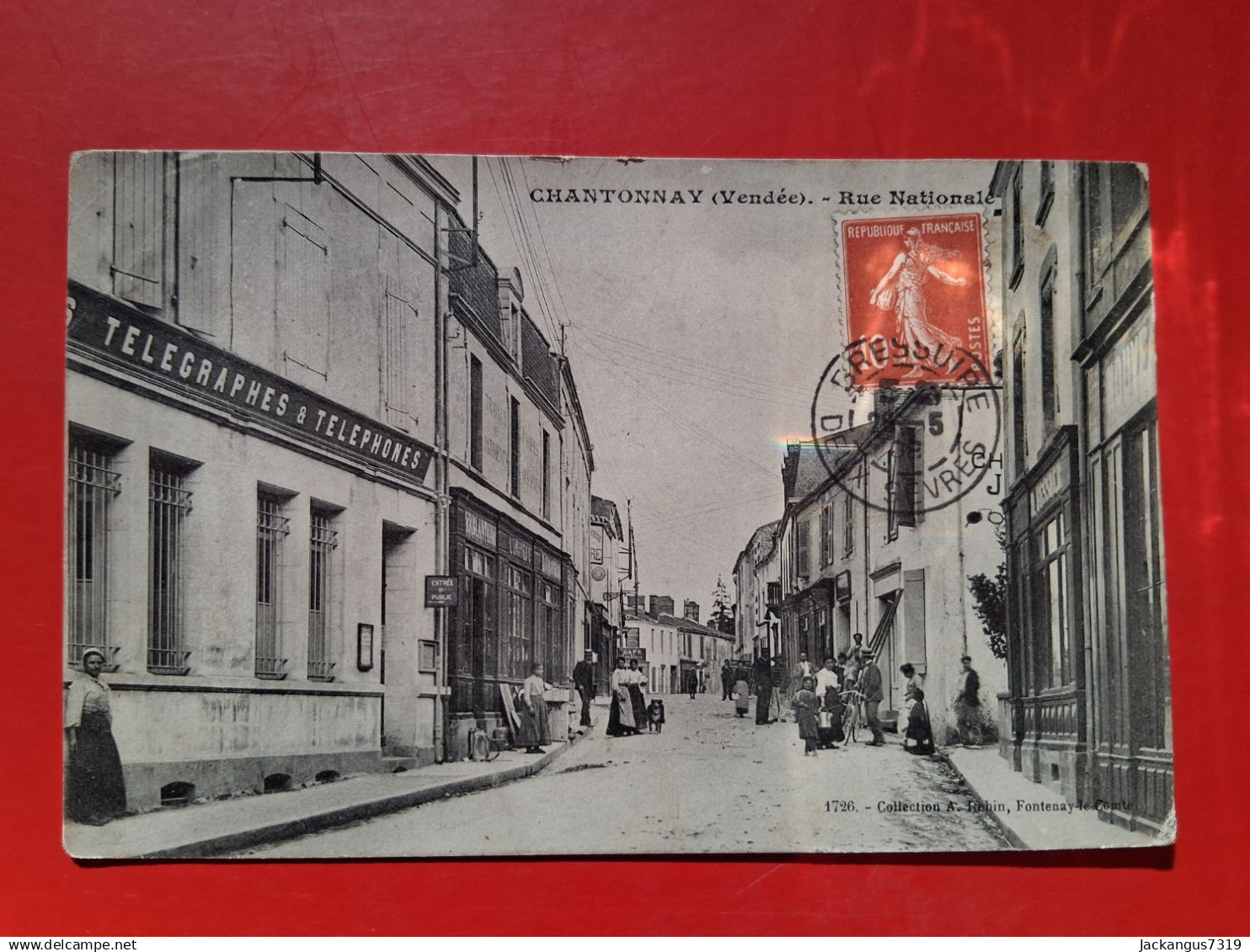 CPA - Chantonnay - Rue Nationale